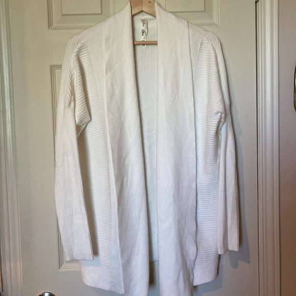 Pina Rossi off White Cardigan - Picture 2 of 7